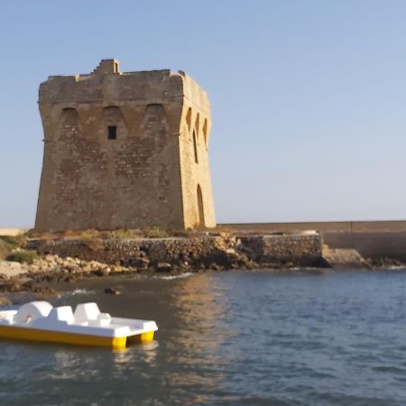 Casa Vacanza L'Aquilone Campi Salentina Exterior photo